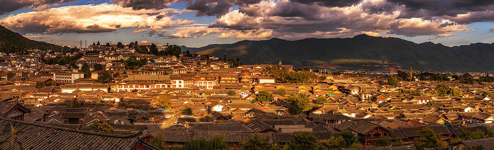 远古李建老城的全景景 是山头吸引力景观日落传统阳光旅游地标遗产游客电邮图片