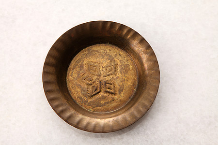 铜板艺术古董圆形餐具对象装饰手工业空白棕色金属图片
