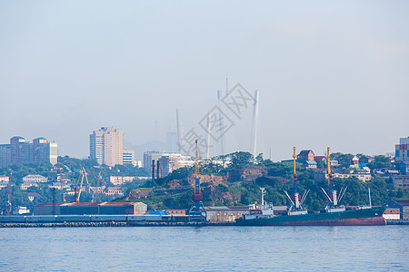 2016年夏天  俄罗斯海参Ostok 海服 海边商业海港 海军陆战队太阳天空基础设施喇叭出口地平线港口起重机贸易货运图片