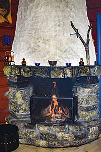 挪威小屋 Hemsedal 中的旧石木壁炉维肯建筑学历史村庄房子古董森林历史性烟囱假期图片