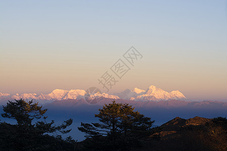 喜马拉雅山珠峰图片