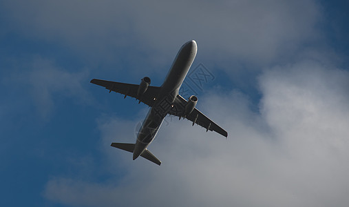 飞机在空中飞翔航班乘客速度运输飞机场客机喷气航空公司喷射天空图片