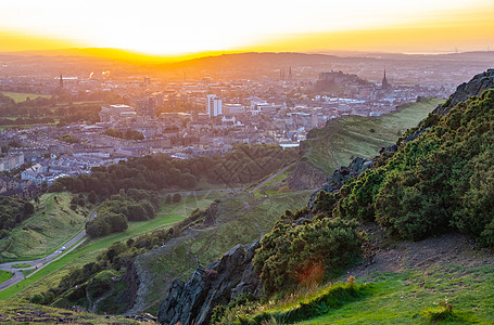 日落时的爱丁堡市风景图片