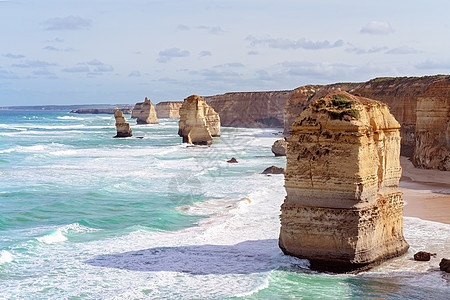 澳大利亚深知十二门徒大大洋路澳洲悬崖访客岩石吸引力公园地标海岸线旅游海角石灰石背景图片