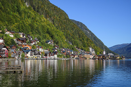 奥地利阿尔卑斯山脉著名的Hallstat山村的景象画印章图片