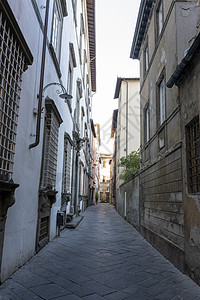 意大利托斯卡尼的典型街道庭院游客旅游建筑学石头村庄城市餐厅古董旅行图片