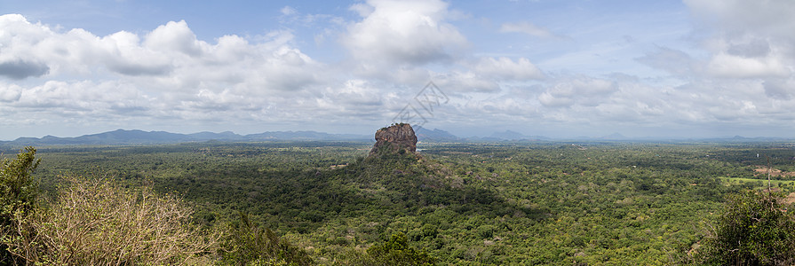 斯里兰卡Sigiriya狮子岩全景观图片
