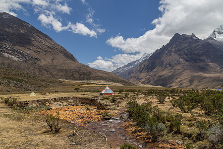 圣克鲁斯特雷克难民营编队旅游山脉冒险高山岩石联盟风景顶峰帐篷图片