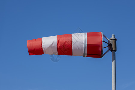 跑道机场风向的温多克指示器 风力控制台风暴安全危险控制警告航班蓝色仪表航空天空图片