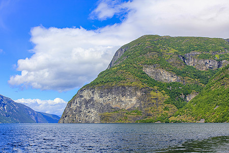 挪威美丽的山地和峡湾景观 挪威的奥兰斯福德索格涅夫霍德海岸岩石蓝色天气风景远足全景山脉旅行海景图片