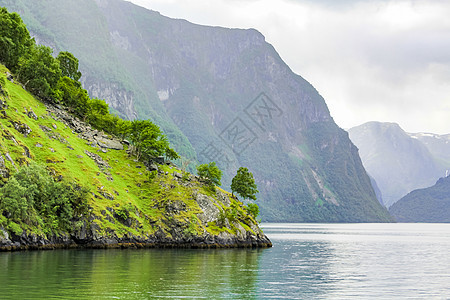 挪威美丽的山地和峡湾景观 挪威的奥兰斯福德索格涅夫霍德旅行全景海岸岩石山脉风景蓝色爬坡天气旅游图片