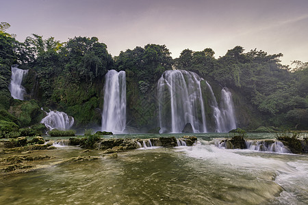 Ban Gioc  越南高邦的德台瀑布丛林库存风景溪流公园水池世界绿色森林瀑布图片