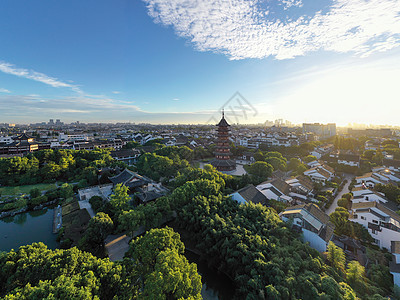 中国苏州老城区 古典古董建筑旅行历史街道旅游游客房屋城市建筑学房子天空图片