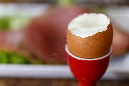 早餐煮鸡蛋工作室食物橙子火腿站立面包蛋黄盘子勺子杯子图片