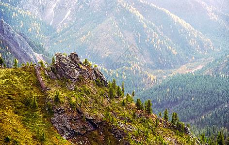 山岳上有许多高原 山岳的本性是言语中的 山上有植物公园谷物全景生态蓝色晴天山麓旅行天空山脉图片