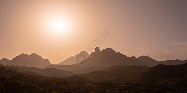 埃塞俄比亚西米安山Simien国家风景地平线顶峰高地旅游公园天空石头场地图片