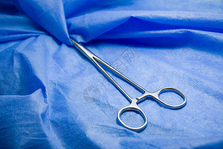 蓝色背景的外科手术力 演播室拍摄 手术设备 手术程序图片