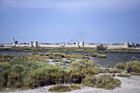 Aigues 摩多尔特工业古董城市色彩全景盐水城堡图片