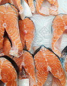 冰柜柜台的新鲜鲑鱼红鱼牛排大卖场饮食陈列柜冻结店铺海鲜食物海洋烹饪市场图片