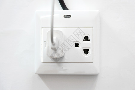 白色背景的电源插件数字化出口塑料绳索电压插座插头力量绘画电缆图片