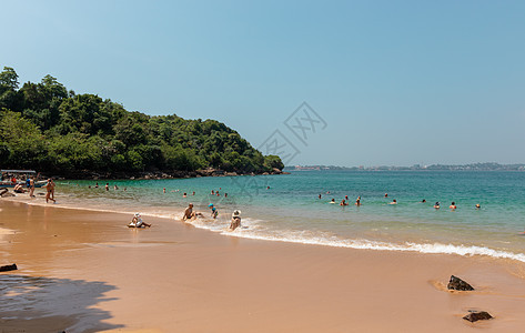 鲁马萨拉加勒阴影椰子阳光享受乐趣家庭游戏太阳旅行海岸图片