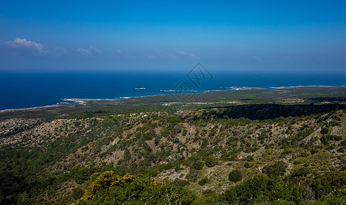塞浦路斯岛屿的吸引性物山脉旅游植物群树木丛林爬坡峡谷环境海滩地标图片