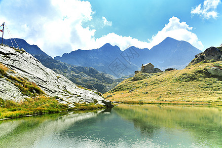 巴马湖冰川全景蓝色岩石公园旅游山脉顶峰反射旅行图片