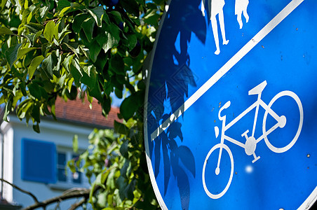自行车车牌交通标志木板路标驾驶路线运输速度旅行街道金属娱乐图片