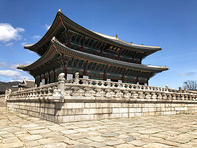 首尔最有名的地标之一 是首尔图片