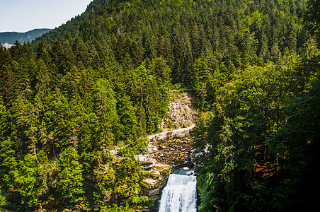 法西边界上的杜布斯瀑布怀疑者树木旅游地质学悬崖森林杉树峡谷替身独木舟图片