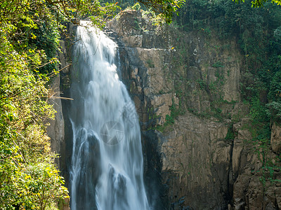 At Khao Y 森林中央瀑布照片摄影山楂树自然彩虹木头丛林公园国家环境叶子图片