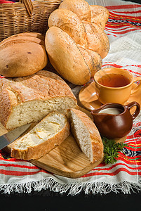 仍然有面包的生活脆皮早餐谷物维生素面粉粮食纤维篮子酵母木板图片