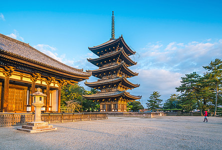 日本奈拉的五座神塔Kofukuji寺庙旅行宝塔建筑神社场景天空历史性佛教徒历史地标图片