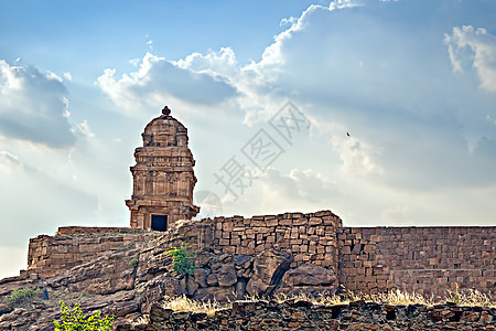北巴达米堡 印度卡纳塔克洞穴雕刻品摄影寂寞纪念碑全景石头文化寺庙建筑学图片