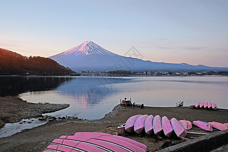 富士山和川口子湖的美丽日出风景天空海岸农村风光海洋蓝色顶峰祝福假期旅游图片