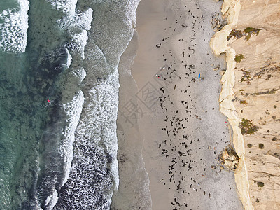 加州海岸悬崖与太平洋的空中最高视图蓝色家园绿色植物海景冲浪岩石波浪海湾海洋大厦图片