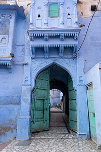 印度 蓝色城市乔德普尔吸引力房子建筑旅行历史街道木头入口遗产旅游图片
