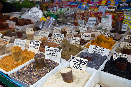 吉尔吉斯斯坦比什凯克Osh Bazar市场香料味胡椒购物肉桂旅游旅行辣椒场所零售图片