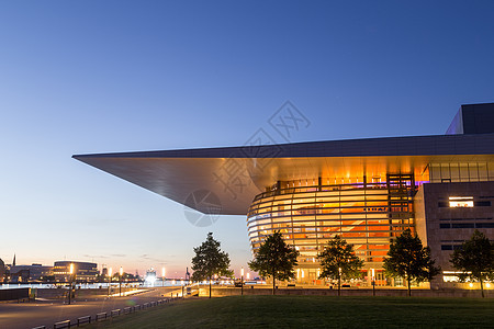 哥本哈根歌剧院晚间景观建筑学风景观光旅行国家旅游城市建筑剧院图片