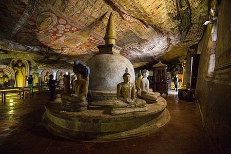斯里兰卡达姆布拉洞穴寺内斯图帕和雕像神社地标观光遗产寺庙石头世界雕塑旅行文化图片