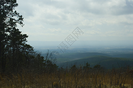 俄克拉荷马州瓦希塔山脉旅行山脉爬坡风景驾驶图片