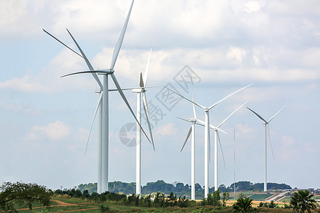 清洁能源动力概念 风力涡轮机和云空风车摄影农场植物蓝色天空环境螺旋桨环境保护太阳图片