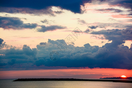 云效果背景资源蓝色日出效果海洋日落反射图片热带全景背景