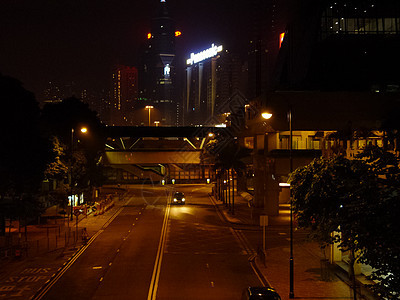 香港之夜的街道 香港市的夜光灯店铺历史性街道广告商业城市市中心旅游游客运输图片