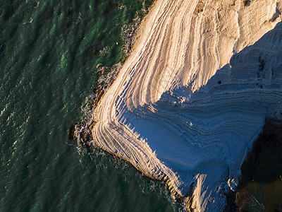土耳其白人海岸线西西里岛海景日落旅游白崖蓝色岩石海岸海滩旅行支撑图片