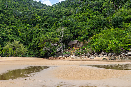 马达加斯加 Nosy Be Lokobe自然特别保留地森林假期巡航自然保护区小屋热带旅游海洋旅行木头图片