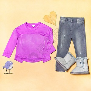 穿牛仔裤的紫色女孩上衣衣服收藏蓝色休闲装零售裤子织物高颜值童装女裤光谱图片