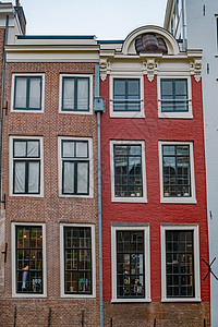 荷兰荷兰乌得勒支市中心Oudegracht旧运河上的传统房屋蓝色咖啡店景观街道市中心教会假期游客自行车旅游图片