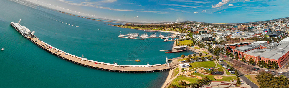 澳大利亚维多利亚吉朗海岸线全景鸟瞰图码头孩子们游客海滩阳光城市海洋闲暇蓝色游泳图片