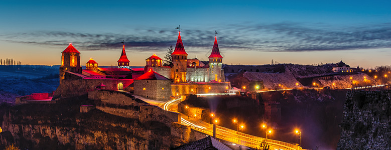 卡米亚涅斯 波迪尔斯基堡垒 冬天晚上晴天旅游城市旅行爬坡历史废墟城堡建筑建筑学图片